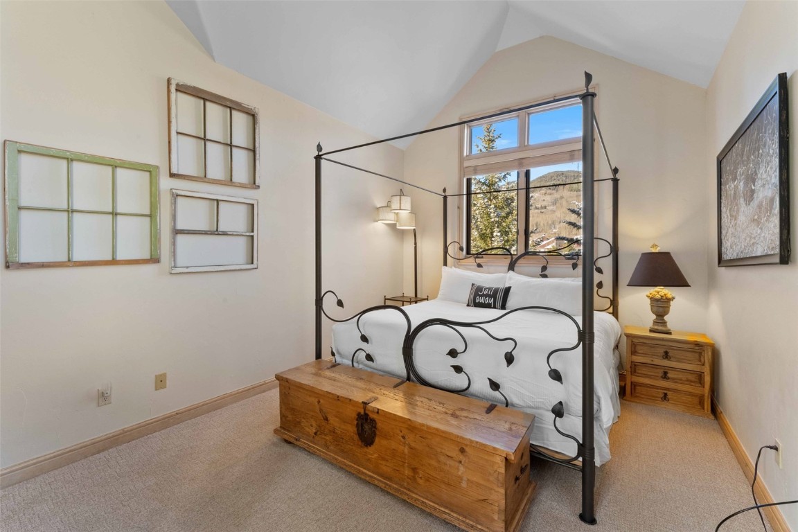1459 East Keystone Road, Unit C1 Dillon, CO 80435 - Photo 16 of 27 Primary Bedroom with King