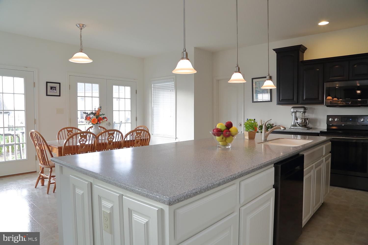 653 Warminster Lane Lititz, PA 17543 - Photo 5 of 45 Center Island great storage