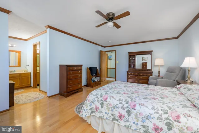 $399,900 | 679 Cascade Drive South, Mount Laurel, NJ 08054