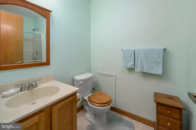 $399,900 | 679 Cascade Drive South, Mount Laurel, NJ 08054