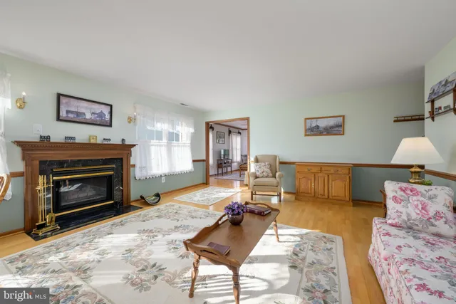 $399,900 | 679 Cascade Drive South, Mount Laurel, NJ 08054