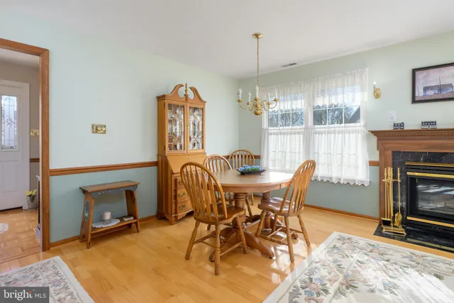 $399,900 | 679 Cascade Drive South, Mount Laurel, NJ 08054