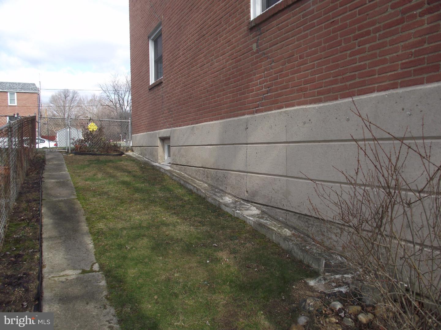 105 Haller Road Ridley Park, PA 19078 - Photo 3 of 20 Exterior Side
