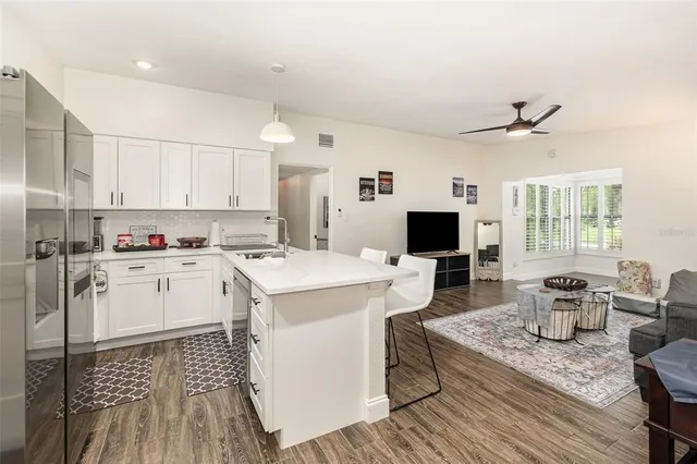 $5,800 | 2721 East Marks Street, Orlando, FL 32803