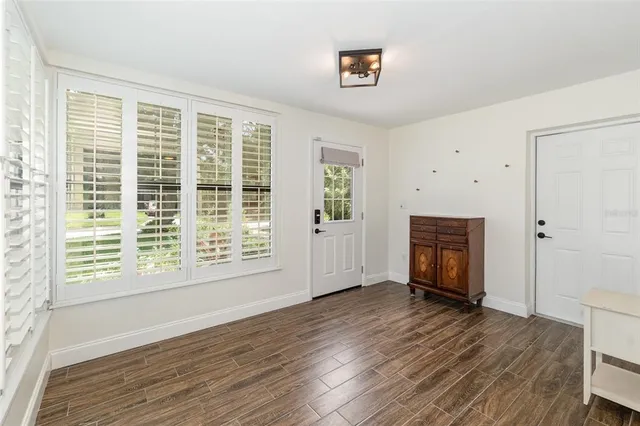 $5,800 | 2721 East Marks Street, Orlando, FL 32803