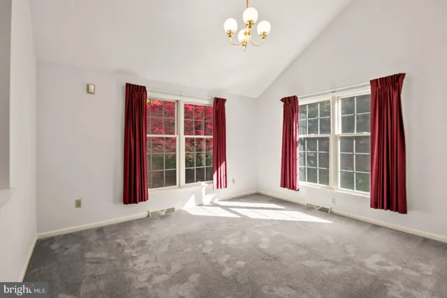 $2,800 | 1913 Meadow Lane, Wyomissing, PA 19610