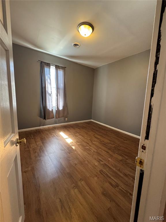 6107 Alaska Avenue St. Louis, MO 63111 - Photo 4 of 12