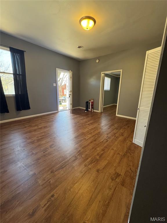 6107 Alaska Avenue St. Louis, MO 63111 - Photo 5 of 12