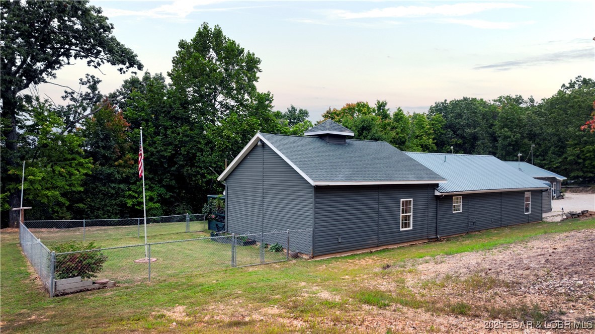 411 Valley Spring Road Camdenton, MO 65020 - Photo 6 of 52