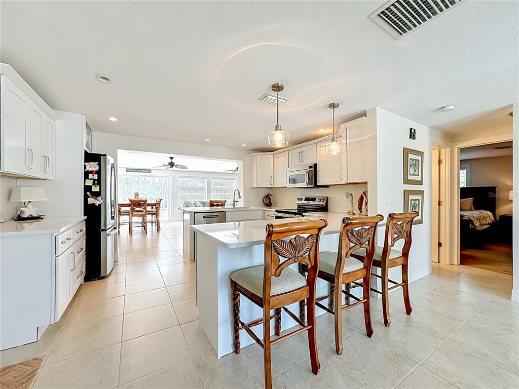 307 68th Street Holmes Beach, FL 34217 - Photo 17 of 67