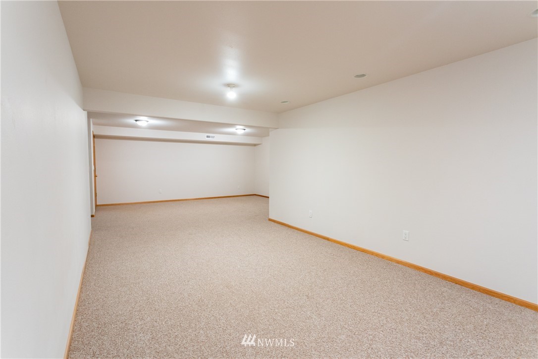 8416 Delta Line Road Custer, WA 98240 - Photo 18 of 40 a view of an empty room