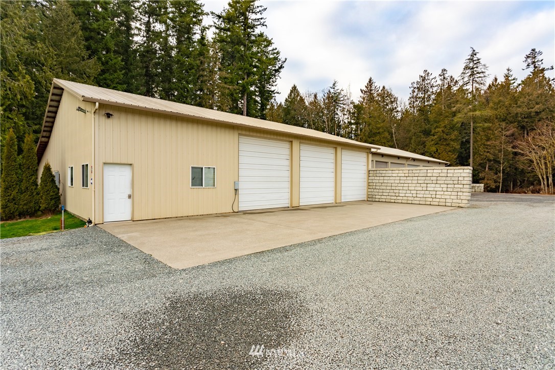 8416 Delta Line Road Custer, WA 98240 - Photo 28 of 40