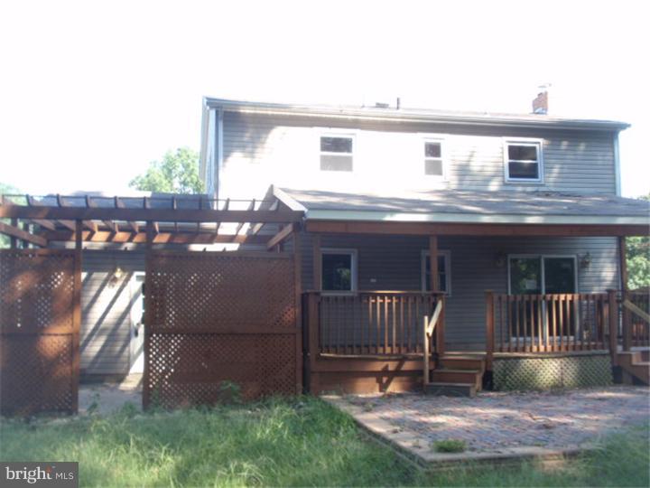 13 Cold Spring Road Hamilton, NJ 08619 - Photo 2 of 15 Exterior Back