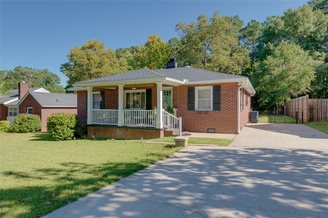 2604 Lane Avenue Anderson, SC 29621 - Photo 2 of 35