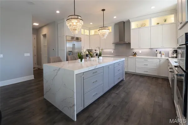 $9,975 | 17016 Lakeside Ridge, Chesterfield, MO 63005