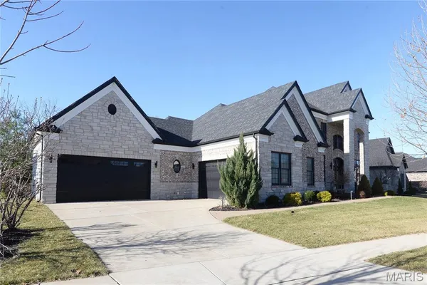 $9,975 | 17016 Lakeside Ridge, Chesterfield, MO 63005
