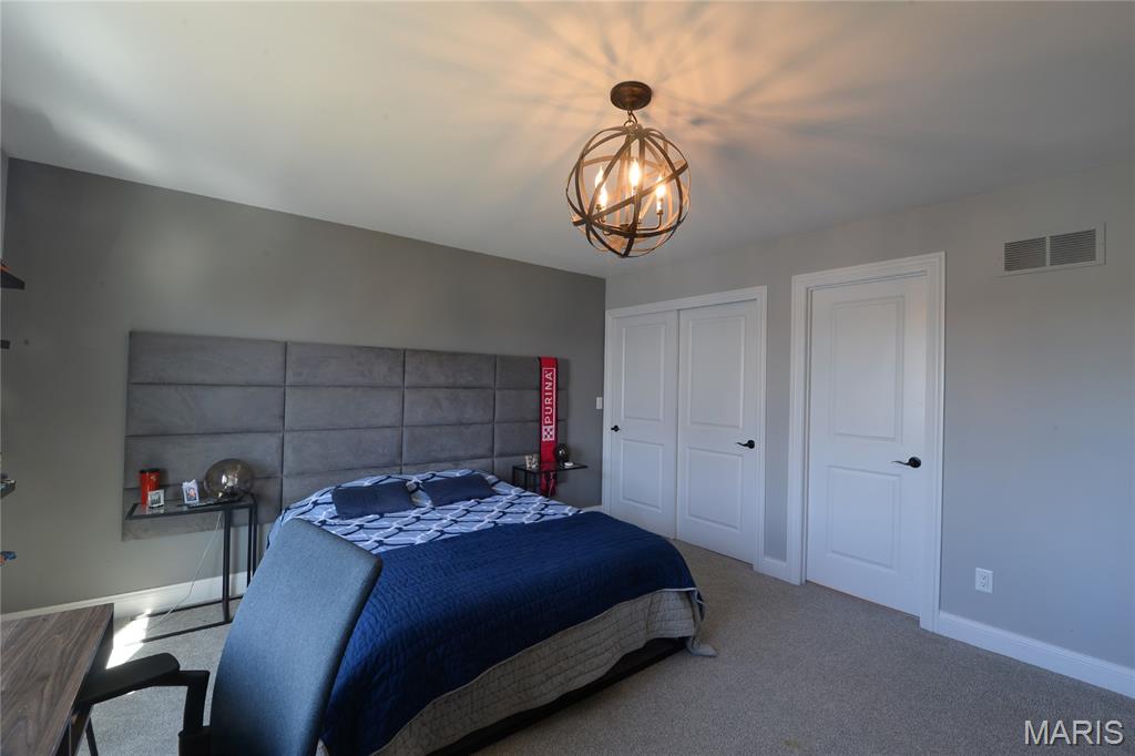 17016 Lakeside Ridge Chesterfield, MO 63005 - Photo 22 of 86