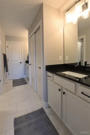 $9,975 | 17016 Lakeside Ridge, Chesterfield, MO 63005