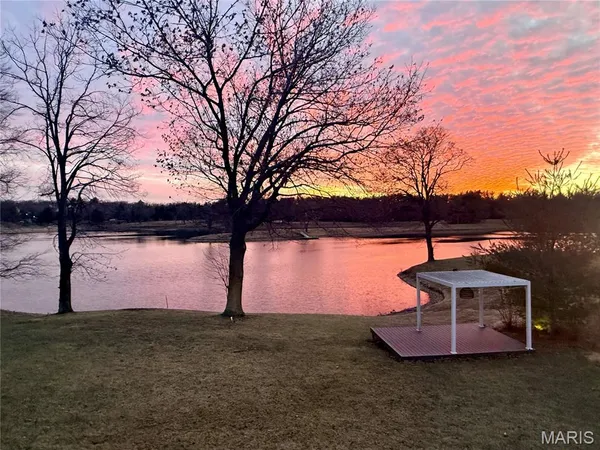 $9,975 | 17016 Lakeside Ridge, Chesterfield, MO 63005