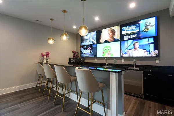 $9,975 | 17016 Lakeside Ridge, Chesterfield, MO 63005