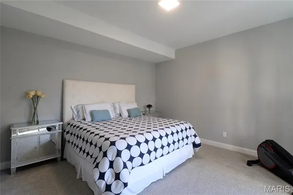 $9,975 | 17016 Lakeside Ridge, Chesterfield, MO 63005