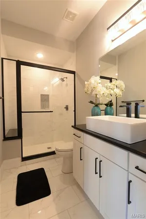 $9,975 | 17016 Lakeside Ridge, Chesterfield, MO 63005