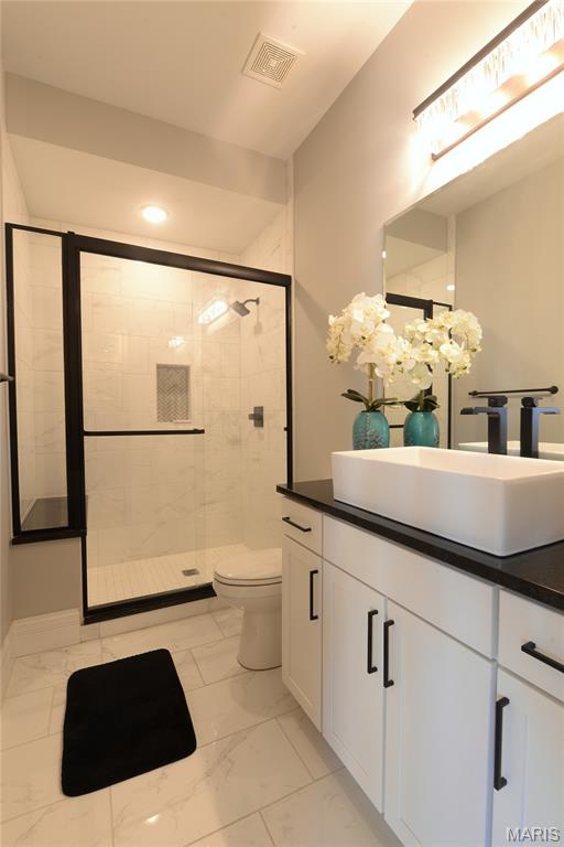 17016 Lakeside Ridge Chesterfield, MO 63005 - Photo 42 of 86