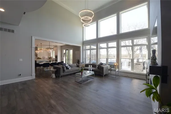 $9,975 | 17016 Lakeside Ridge, Chesterfield, MO 63005