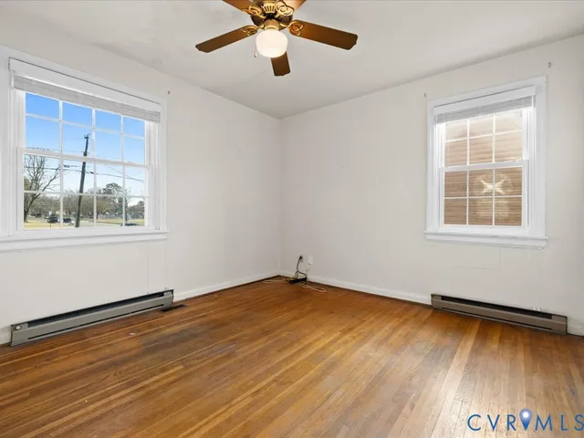 $379,500 | 6802 Cottage Street, Henrico, VA 23228