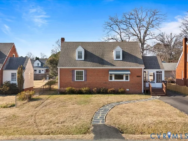 $379,500 | 6802 Cottage Street, Henrico, VA 23228