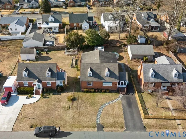 $379,500 | 6802 Cottage Street, Henrico, VA 23228