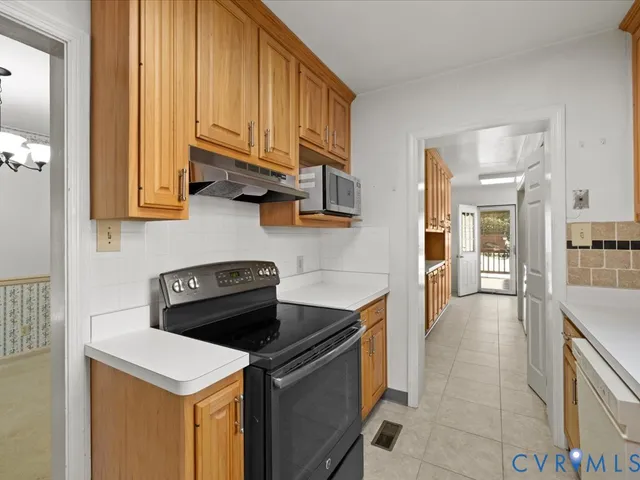 $379,500 | 6802 Cottage Street, Henrico, VA 23228