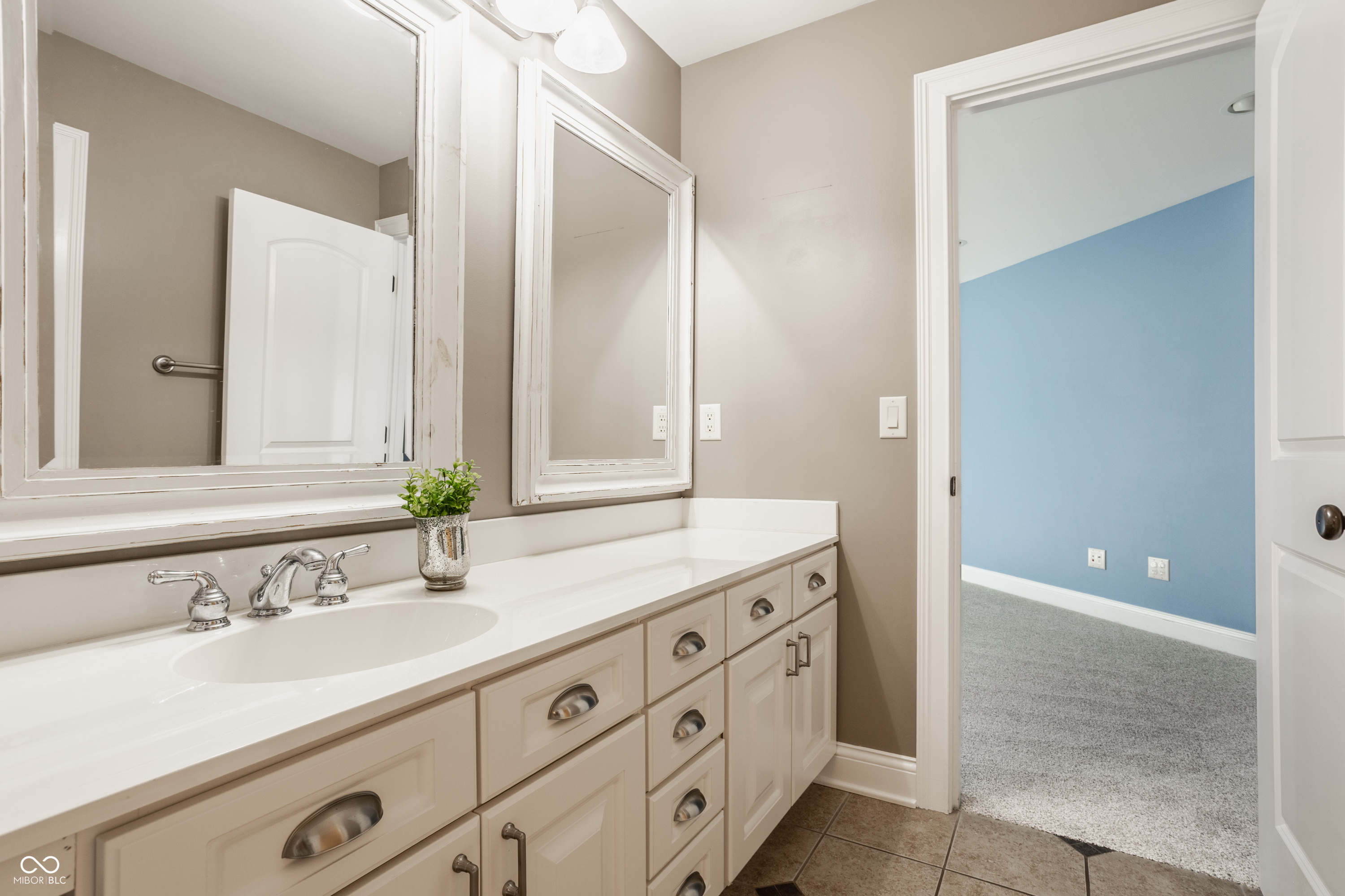 12815 Olio Road Fishers, IN 46037 - Photo 52 of 112