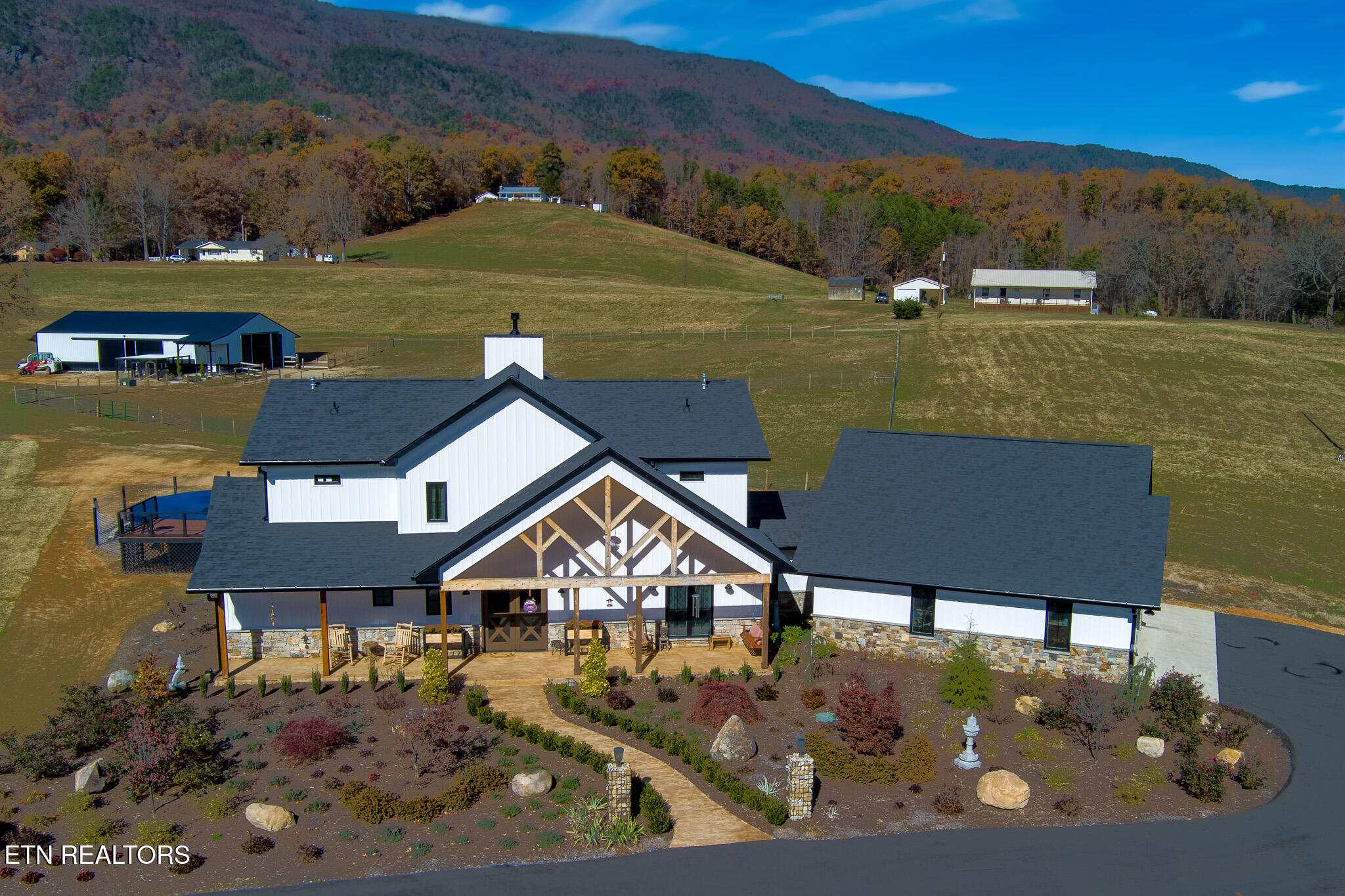 1010 Keener Road Cosby, TN 37722 - Photo 33 of 42 MAX_0082-HDR