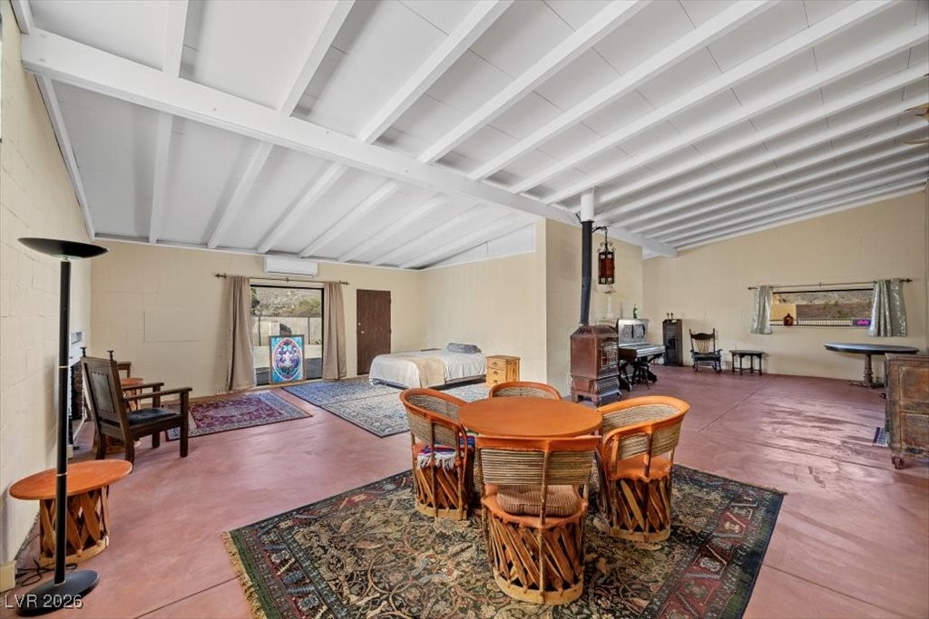 15621 Bonanza Street Searchlight, NV 89046 - Photo 4 of 37 Family Room