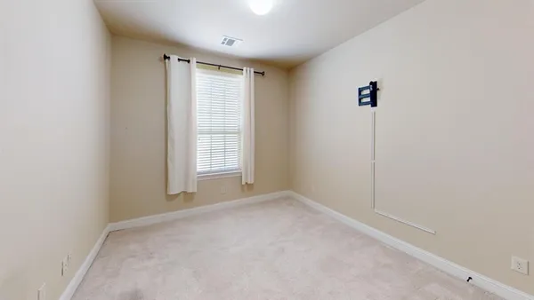 $3,000 | 4401 Dexter Lane, Unit B12, Carrollton, TX 75010