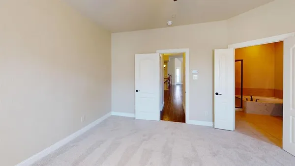 $3,000 | 4401 Dexter Lane, Unit B12, Carrollton, TX 75010