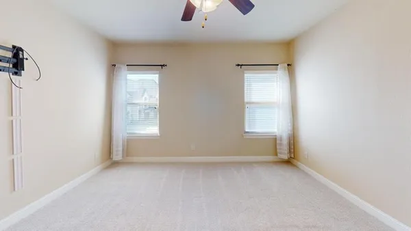$3,000 | 4401 Dexter Lane, Unit B12, Carrollton, TX 75010
