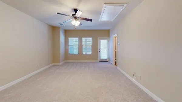 $3,000 | 4401 Dexter Lane, Unit B12, Carrollton, TX 75010