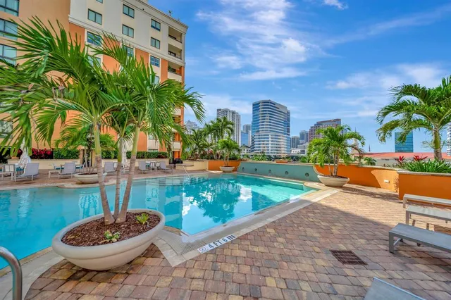 $495,000 | 110 North Federal Highway, Unit 707, Fort Lauderdale, FL 33301