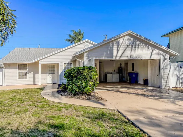 $3,500 | 6045 Francis Street, Jupiter, FL 33458