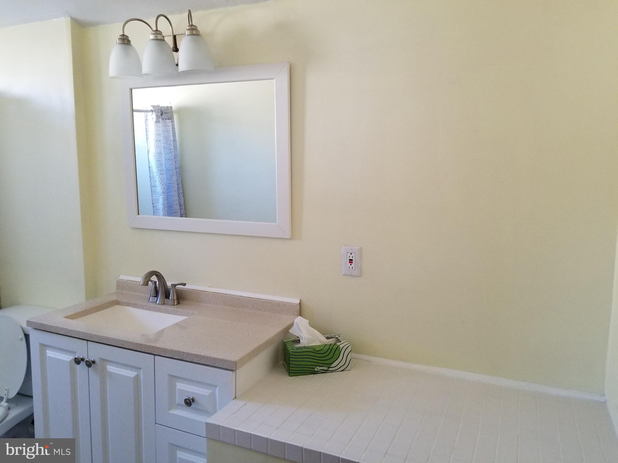40 Coleridge Avenue Hamilton, NJ 08620 - Photo 8 of 11 Gallery Image 8