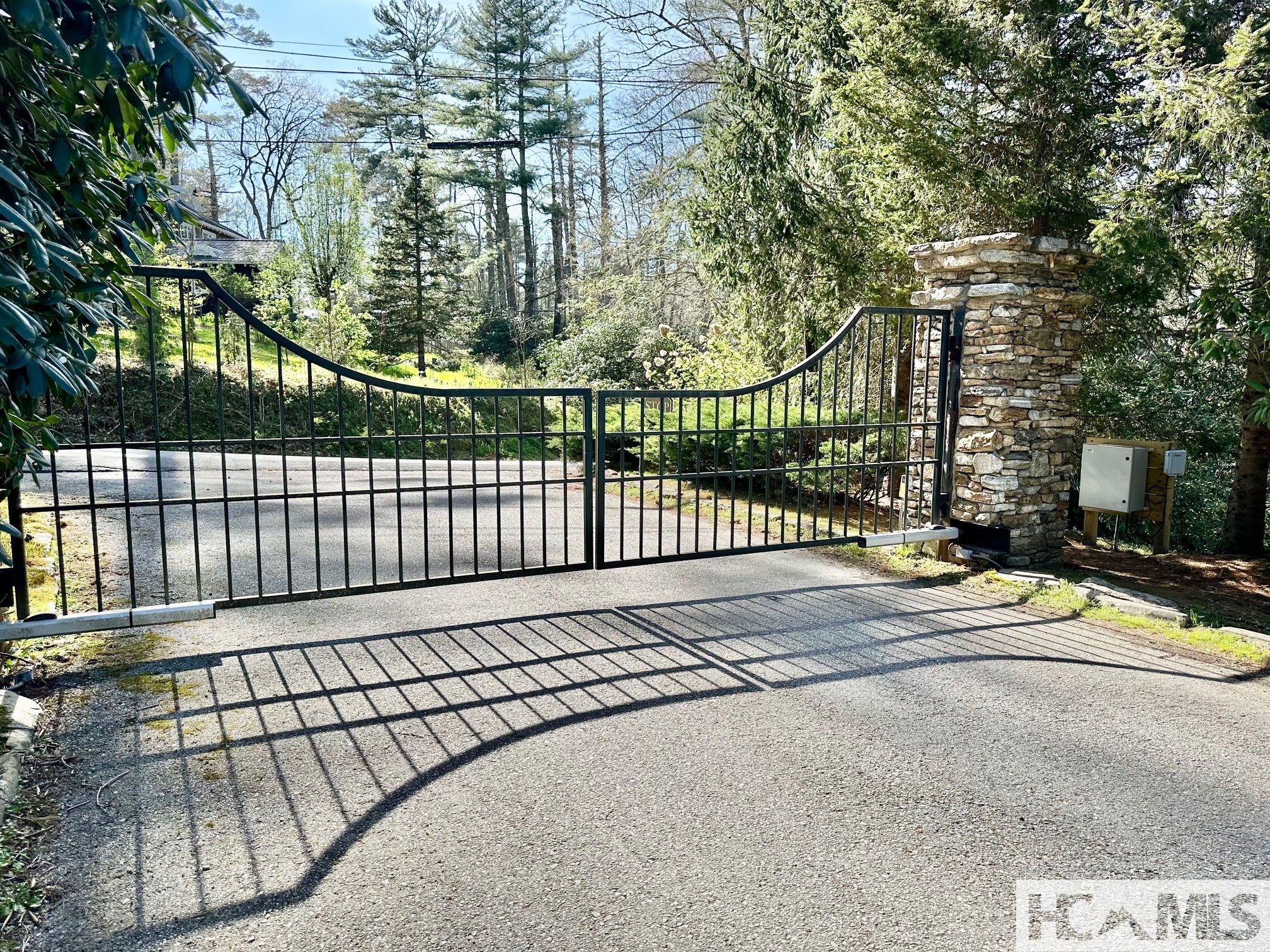 110 Rivers Edge Road Highlands, NC 28741 - Photo 4 of 13 Back gate-walk to town