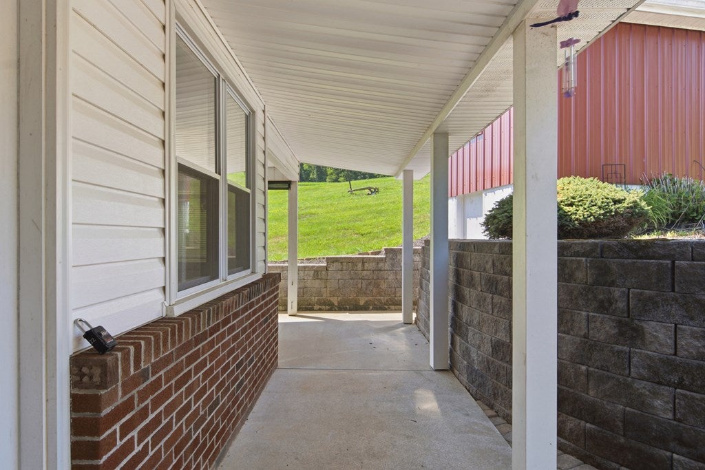 181 Ridgeview Road Northwest Floyd, VA 24091 - Photo 63 of 71 Gallery Image 63
