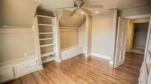 $2,200 | 2011 16th Street, Lubbock, TX 79401