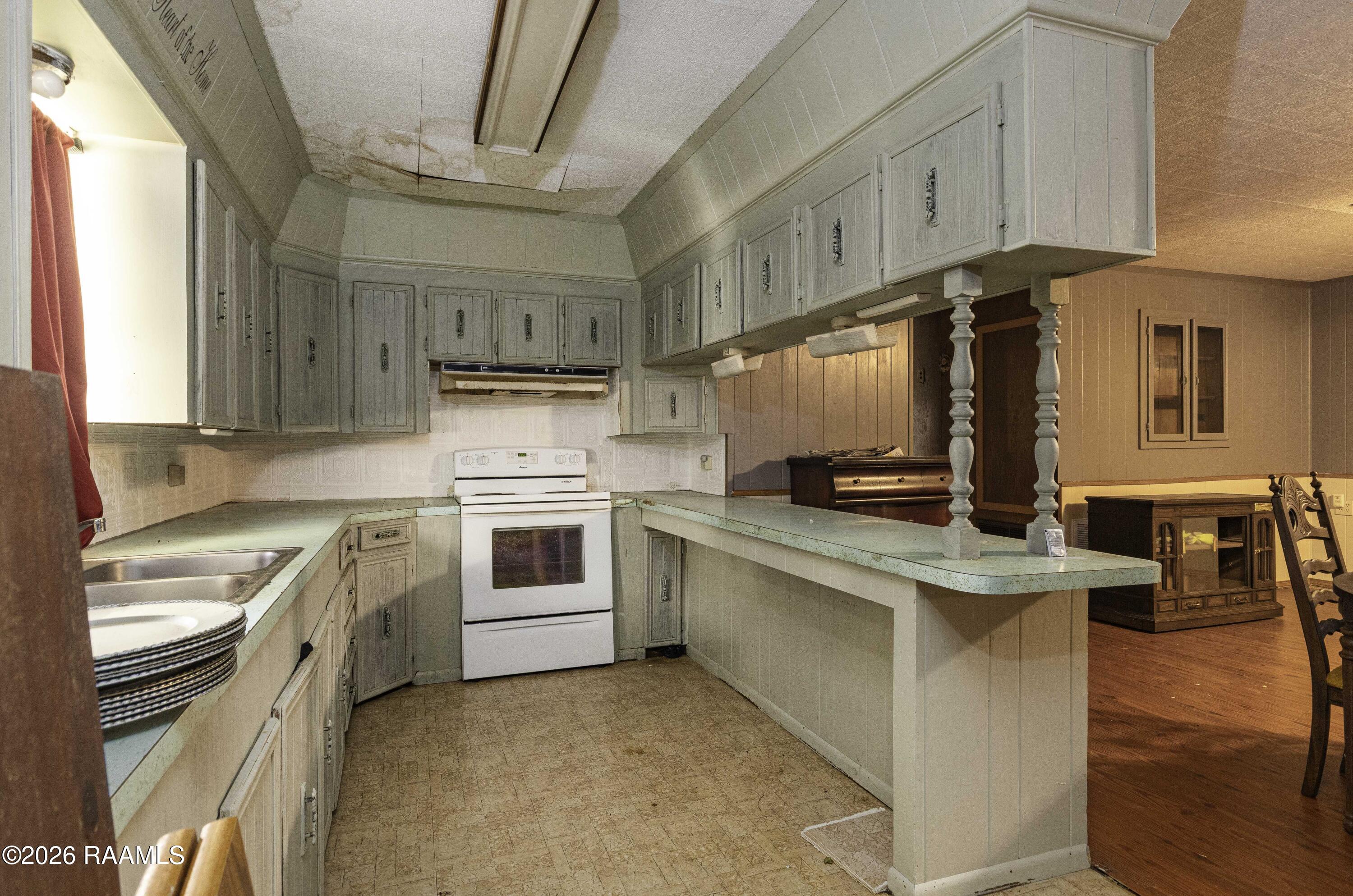 21210 Chestnut Road Kaplan, LA 70548 - Photo 13 of 32 Kitchen 2 (7)