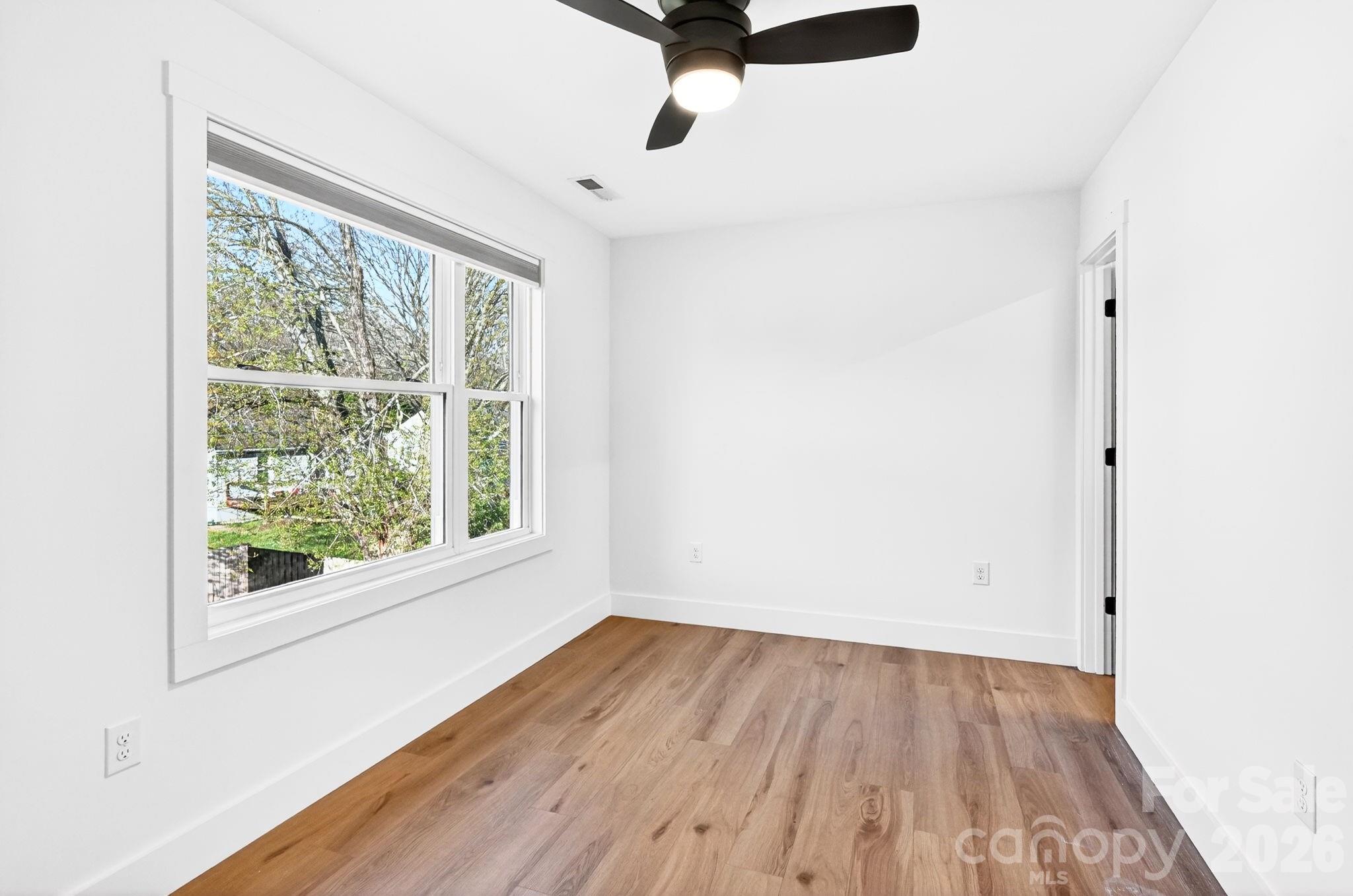 477 Oakdale Road Waynesville, NC 28786 - Photo 17 of 32