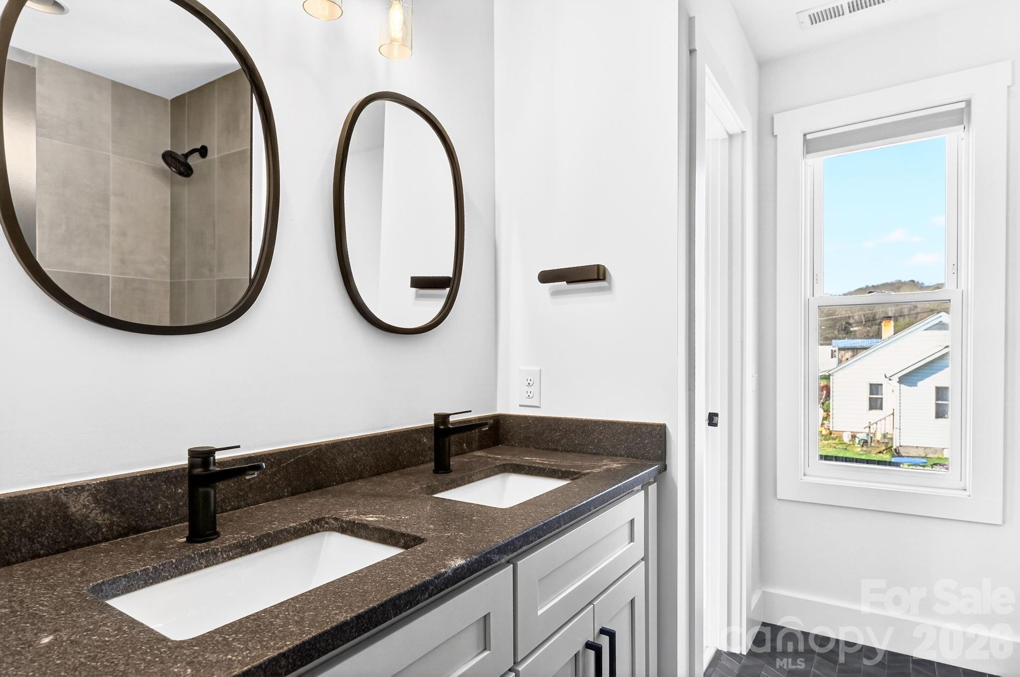 477 Oakdale Road Waynesville, NC 28786 - Photo 21 of 32
