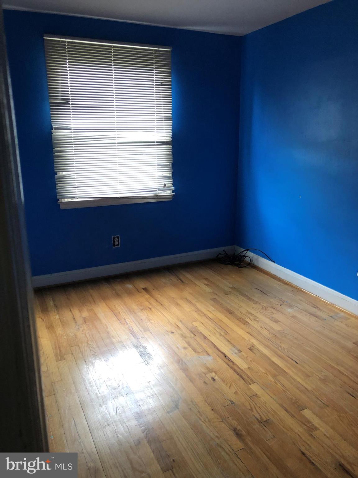 3710 Springwood Avenue Baltimore, MD 21206 - Photo 9 of 12 a view of empty room with window