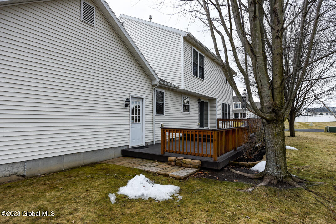 6 Briar Ridge Place Bethlehem, NY 12158 - Photo 8 of 27 _REN5858